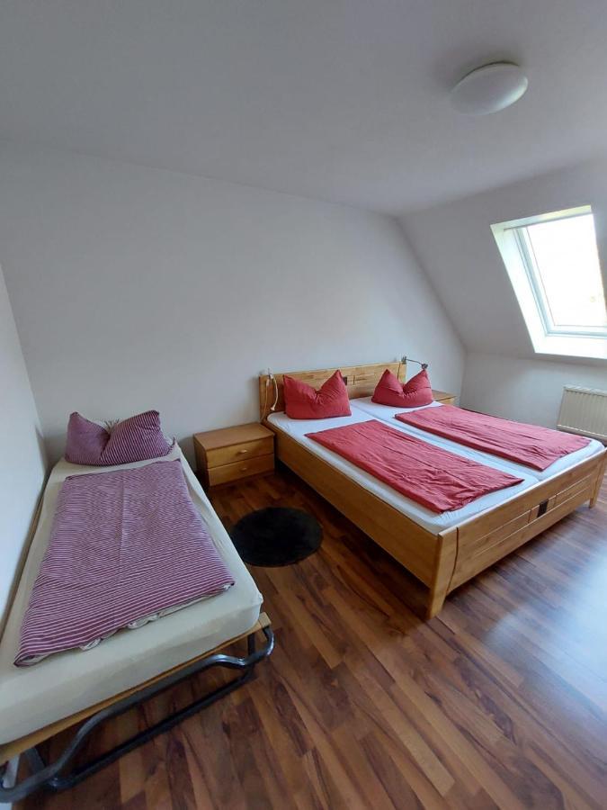 Apartments Harbour Apartments Hoeri 50M Vom See Am Yachthafen Moos Bei Radolfzell Bagian luar foto