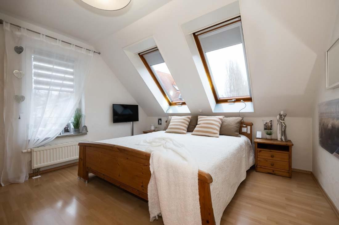 Apartments Harbour Apartments Hoeri 50M Vom See Am Yachthafen Moos Bei Radolfzell Bagian luar foto